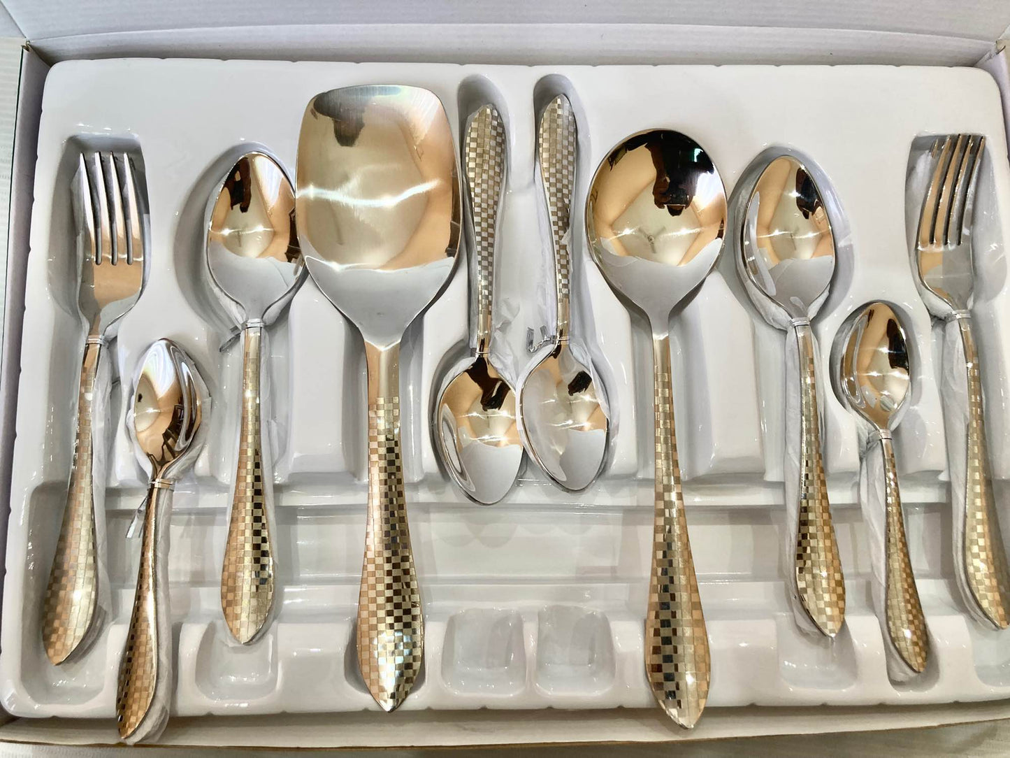 29 Pcs New Premium Design Cutlery Set with Box