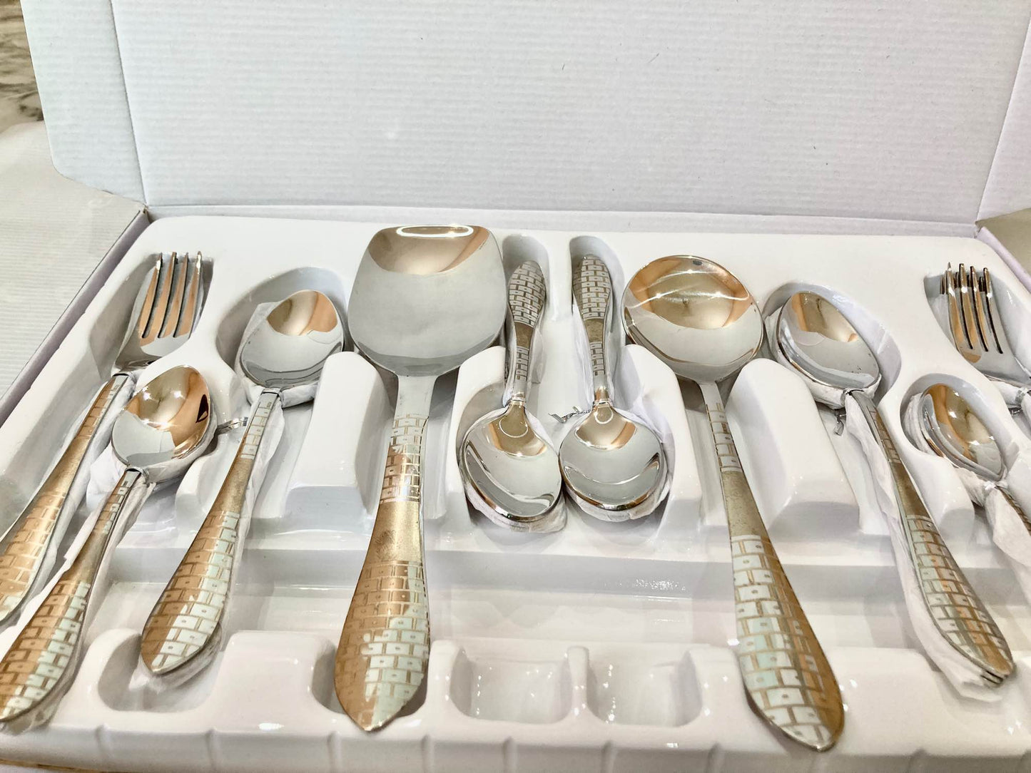 29 Pcs New Premium Design Cutlery Set with Box